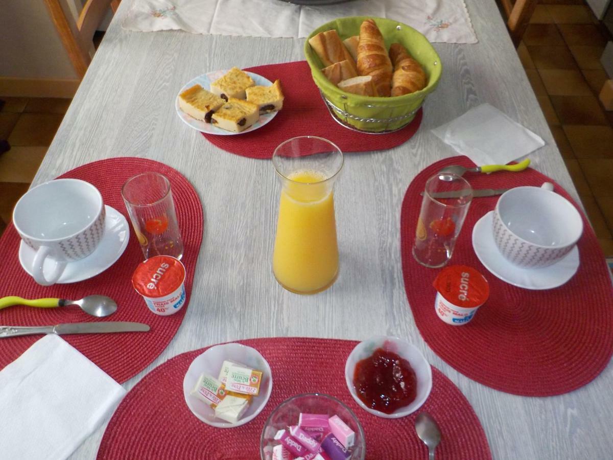 La Maison D'Annick بيرو جْييريك المظهر الخارجي الصورة